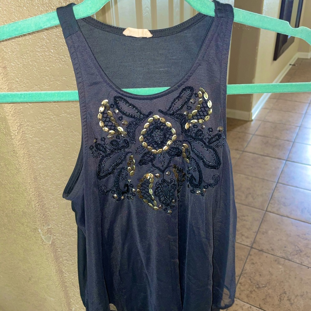 XS Hollister Top